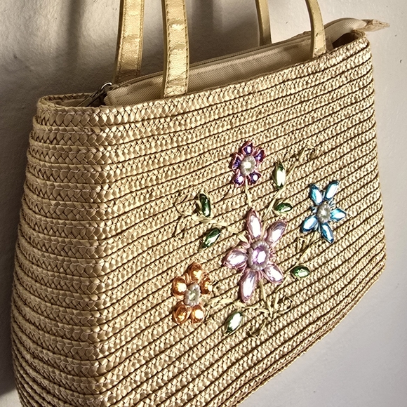Floral Bejeweled Woven Purse - Picture 3 of 10